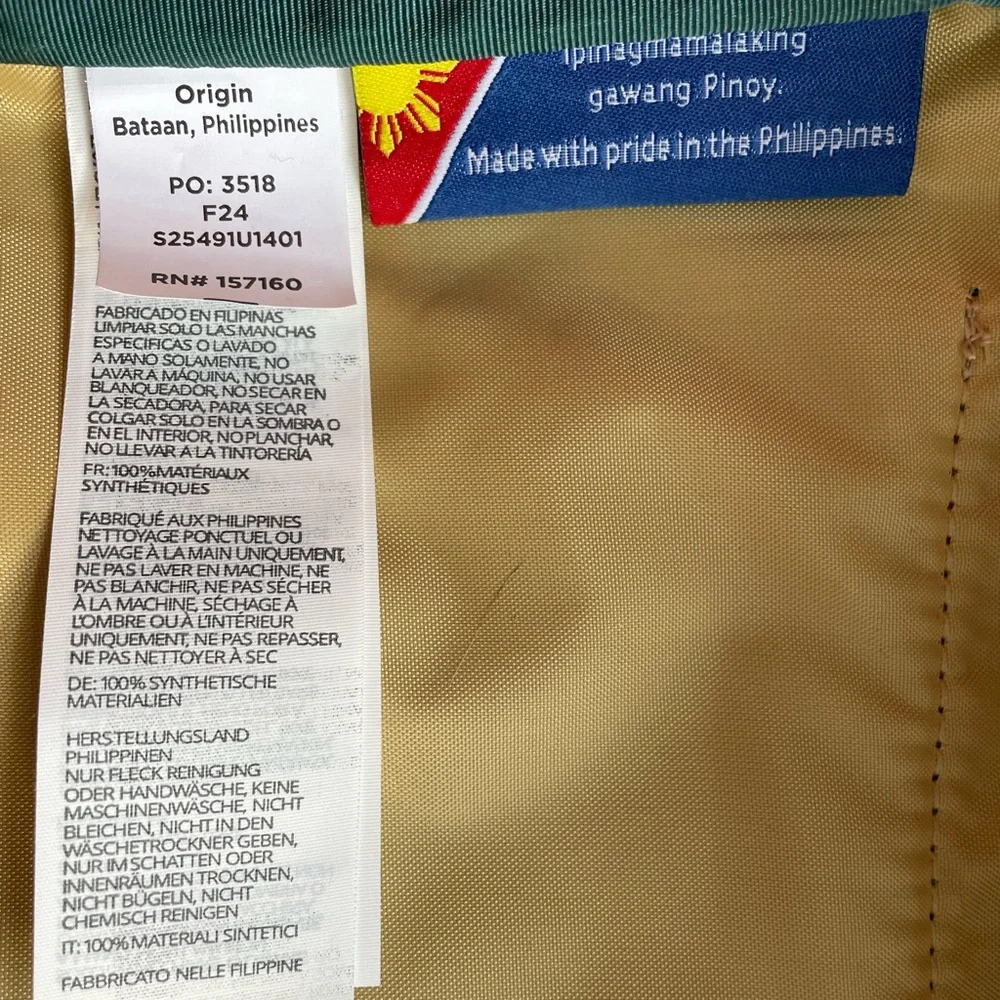 Cotopaxi Allpa 42L Travel Pack - Del Dia. Dark green, and multicolored. NWOT - Picture 4 of 10